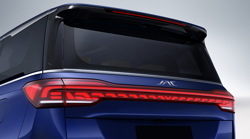 RF8 rear LED lighting